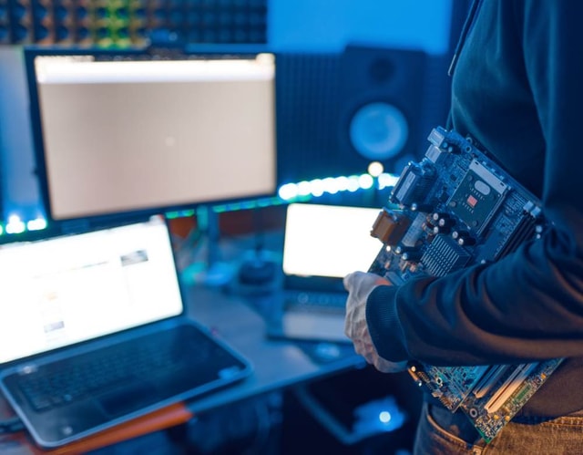 How to Develop a Website Maintenance Plan | Comet Pad